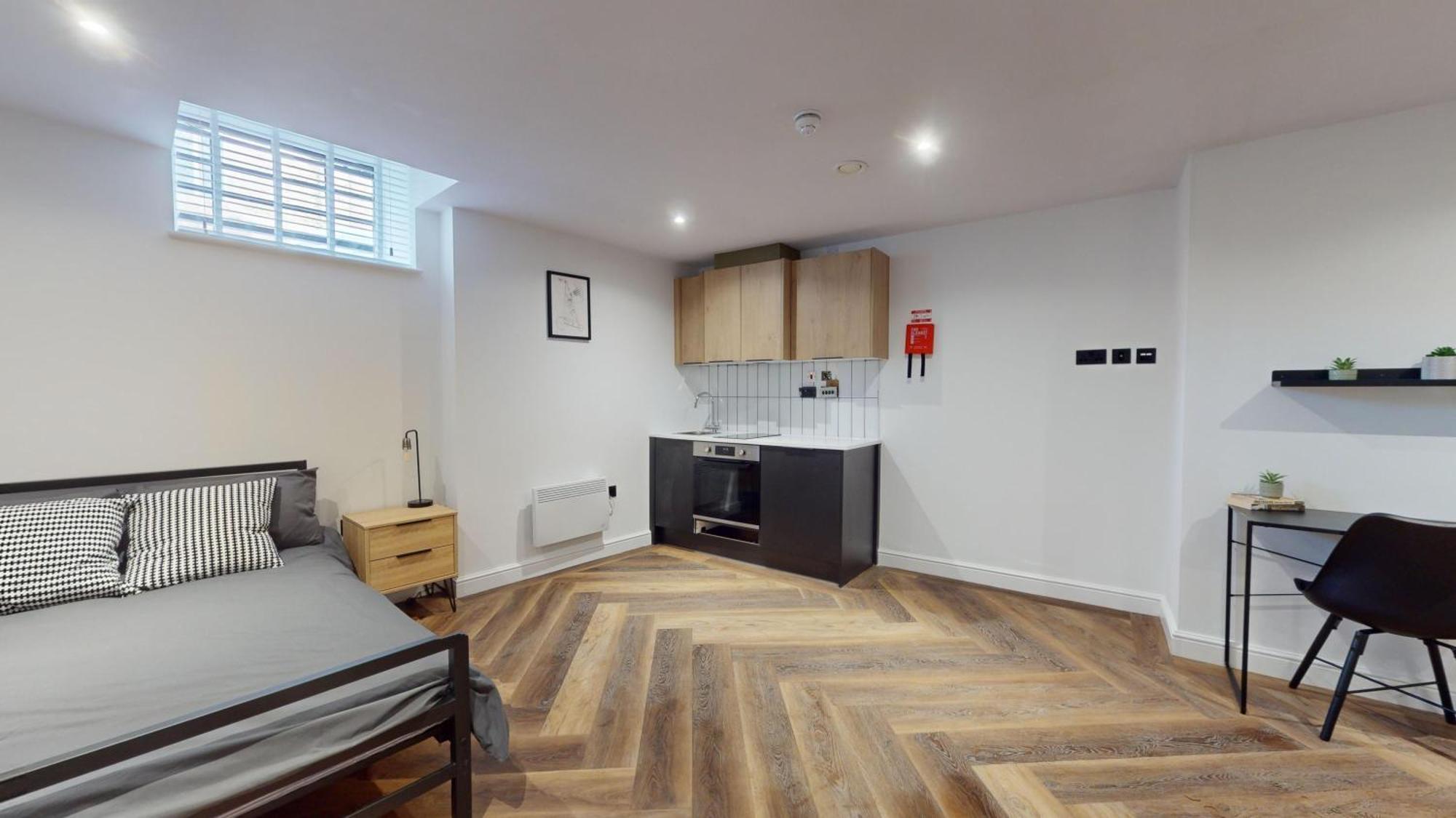 Studio Apartment